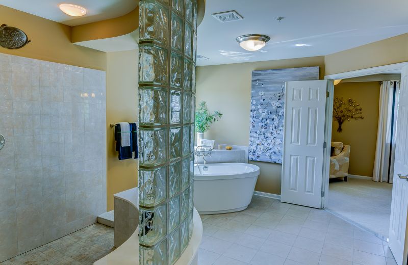 Best Bathroom Renovation Contractors in Bixby, OK
